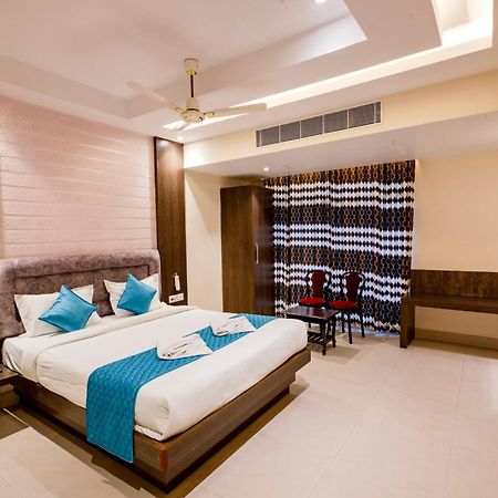 Hotel Serene Palace Port Blair Exteriör bild